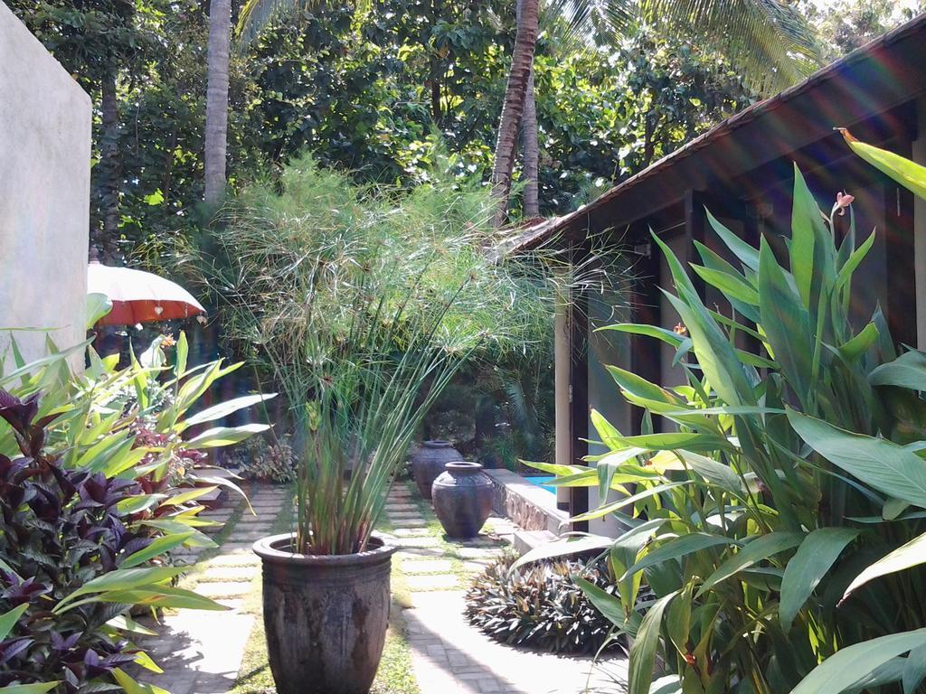 Villa Jati - Private Poolside Villa Central Lovina Buitenkant foto